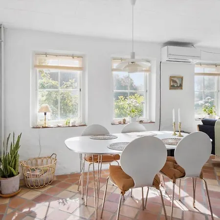 Fy252-haarby-brunshusevej-23 * Harby