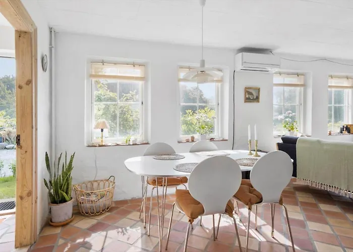 Fy252-haarby-brunshusevej-23 * Harby