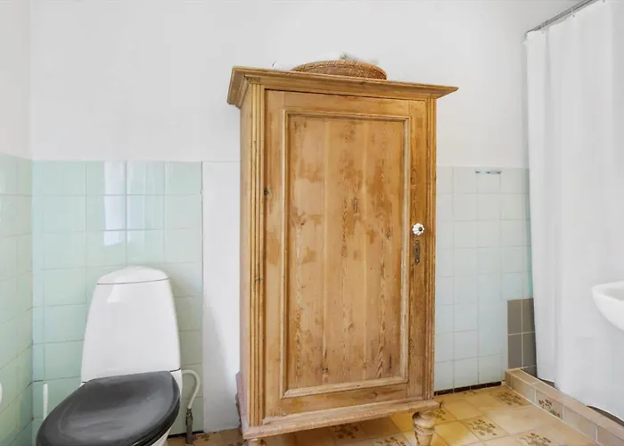 Holiday home Fy252-haarby-brunshusevej-23 *